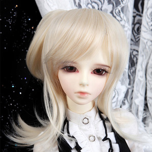 DW 081 Milky Blond