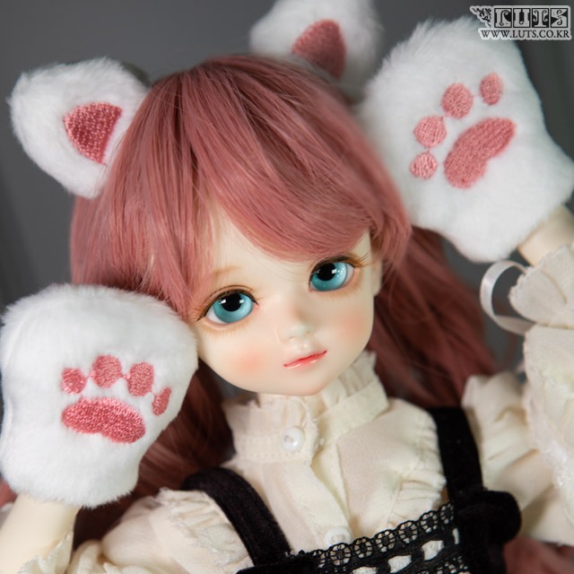 KDF Cat Jelly Punch White