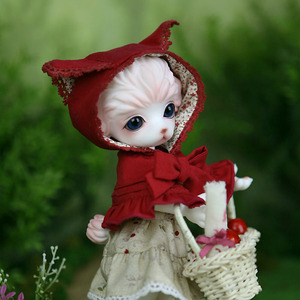 Zuzu Delf FRISE  The Apple Grower Little Red Riding Hood Ver  Limited