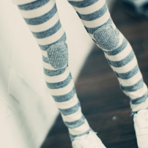 [Pre-order] [MSD &amp; MDD] Horizontal Line Leggings - Gray